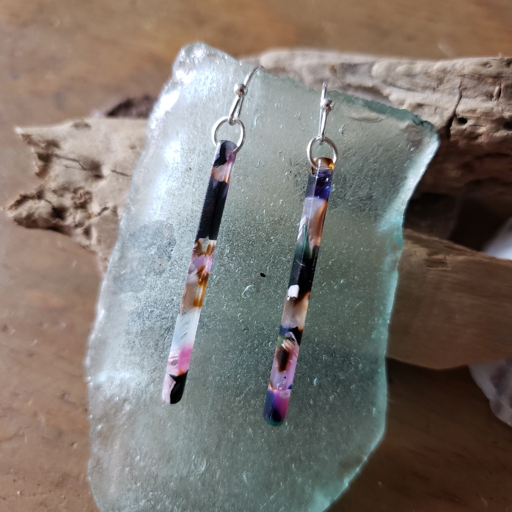 Handmade Aryclic Resin Rod Earrings 12$